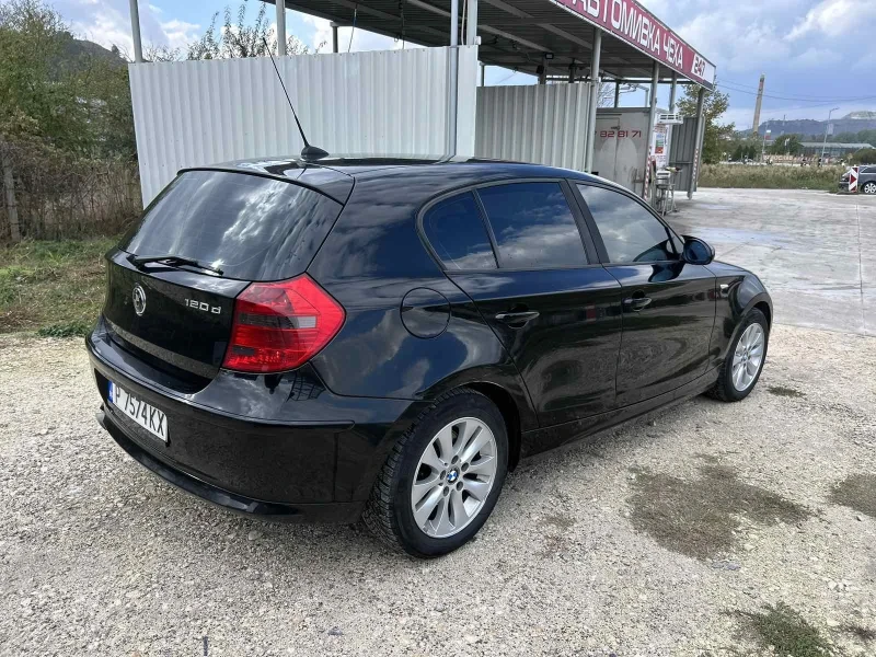 BMW 120, снимка 5 - Автомобили и джипове - 52092133
