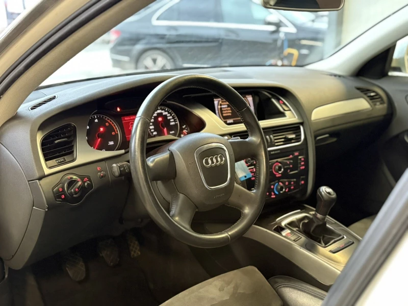 Audi A4 2.0 TDI , снимка 9 - Автомобили и джипове - 52562478