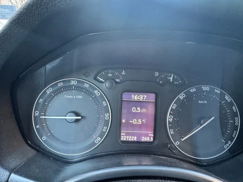 Skoda Octavia II 2005 комби, снимка 3 - Автомобили и джипове - 53133688