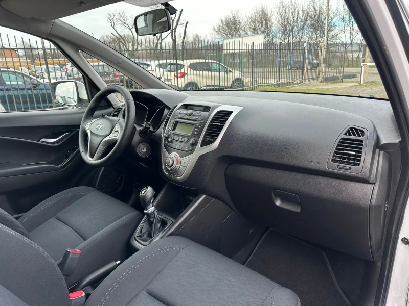 Hyundai Ix20 1, 4i, снимка 11 - Автомобили и джипове - 53479691