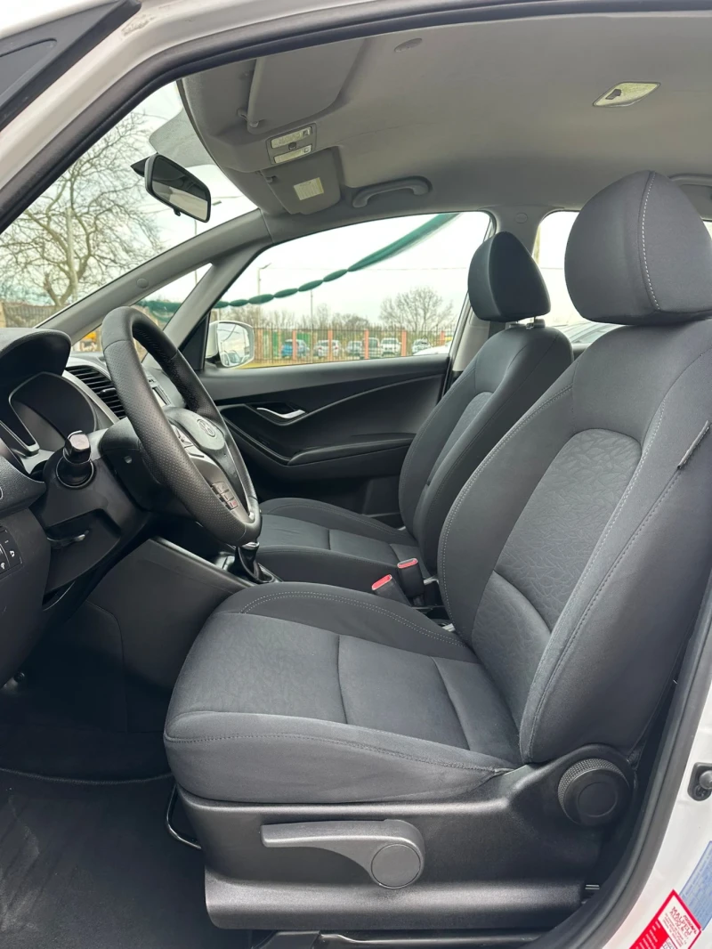 Hyundai Ix20 1, 4i, снимка 10 - Автомобили и джипове - 53479691