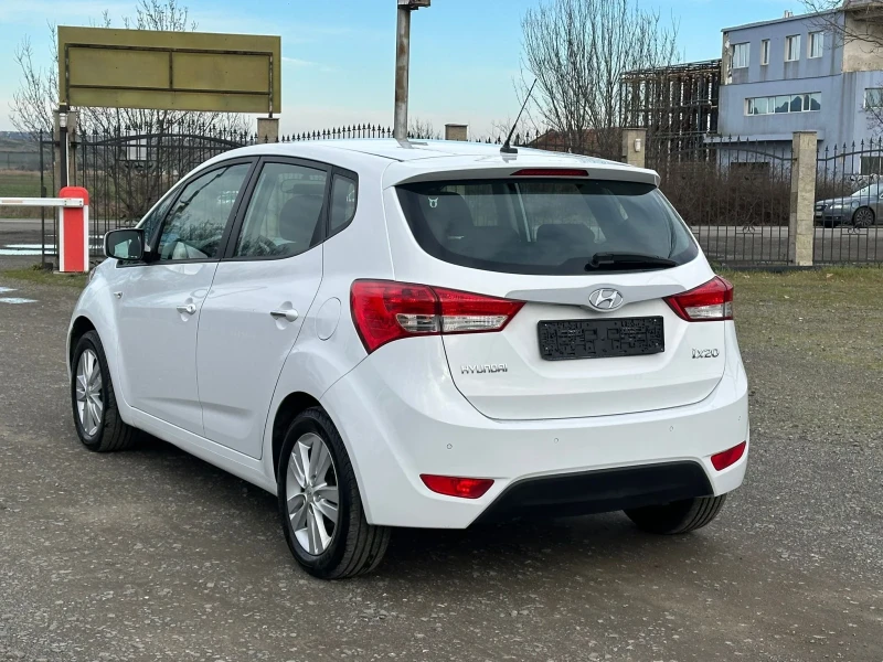 Hyundai Ix20 1, 4i, снимка 4 - Автомобили и джипове - 53479691