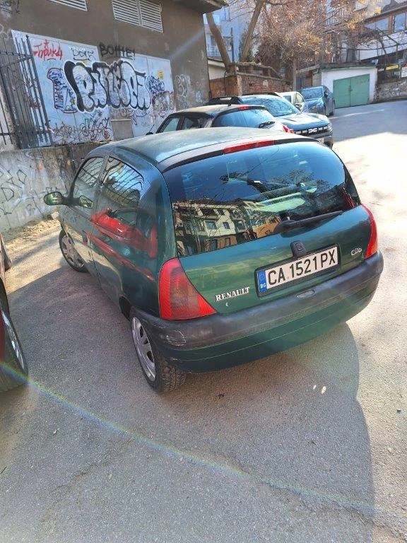 Renault Clio II, снимка 3 - Автомобили и джипове - 49053048