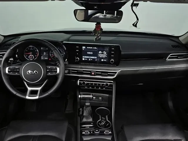 Kia K5 2.0LPi газ 45 000км. - изображение 6