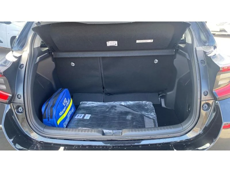 Toyota Yaris 1.5 HSD Chic , снимка 10 - Автомобили и джипове - 55626553
