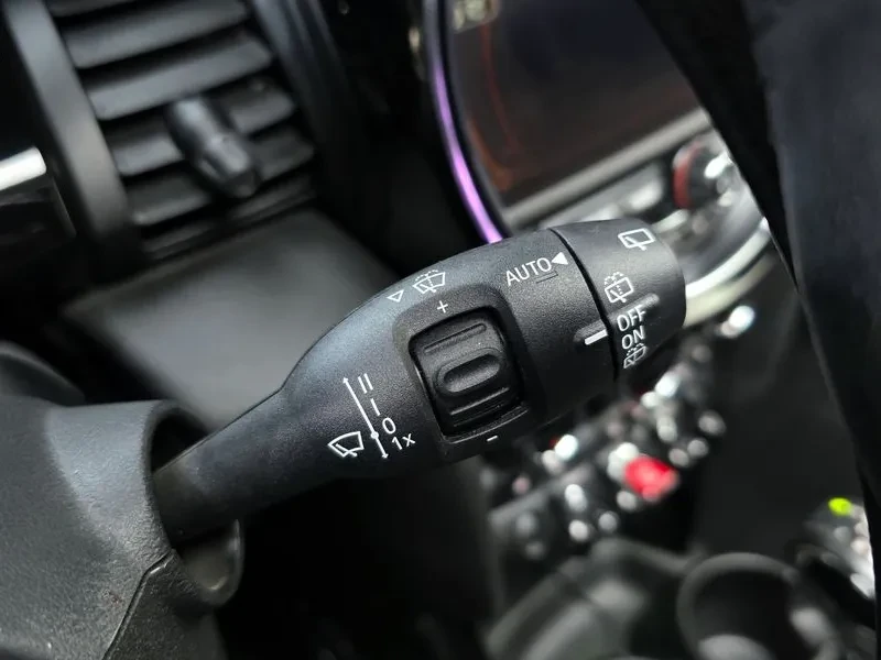 Mini Cooper High 3Rd Generation, снимка 16 - Автомобили и джипове - 55940824