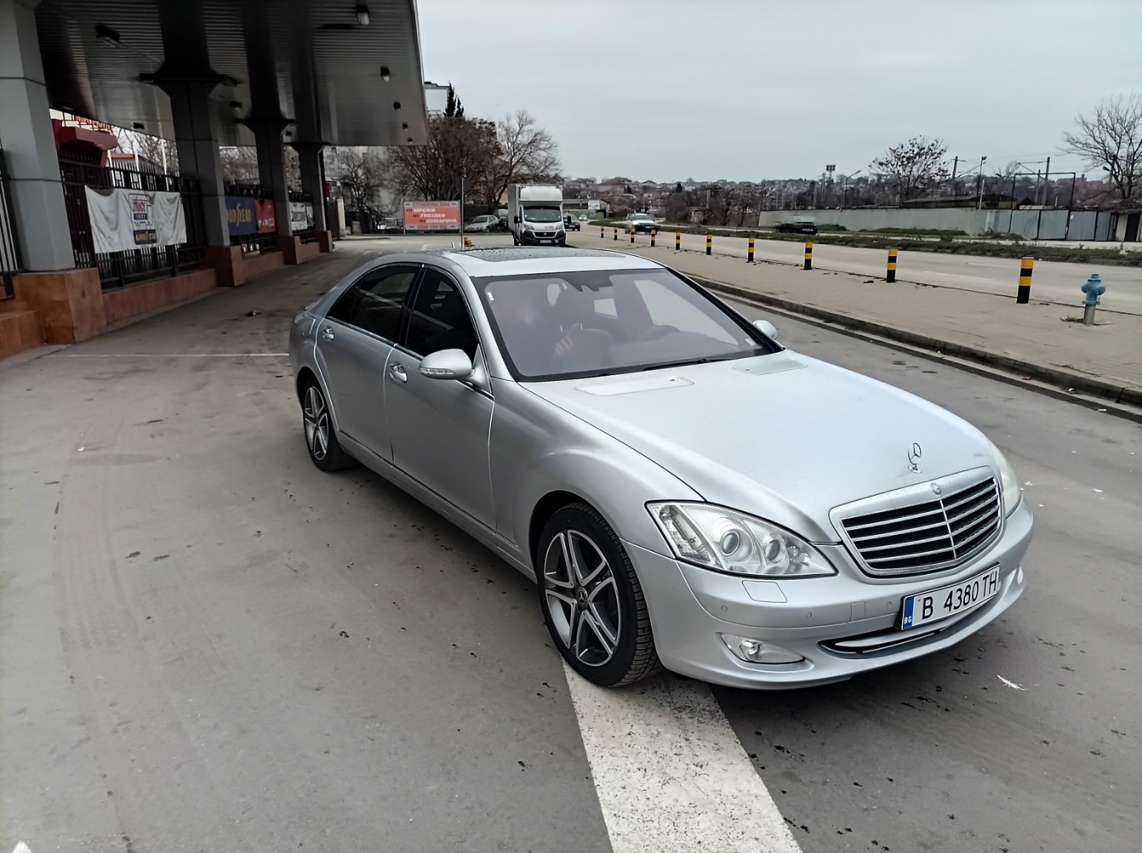 Mercedes-Benz S 500 Бензинов, ново газово устройство, Long. - изображение 1