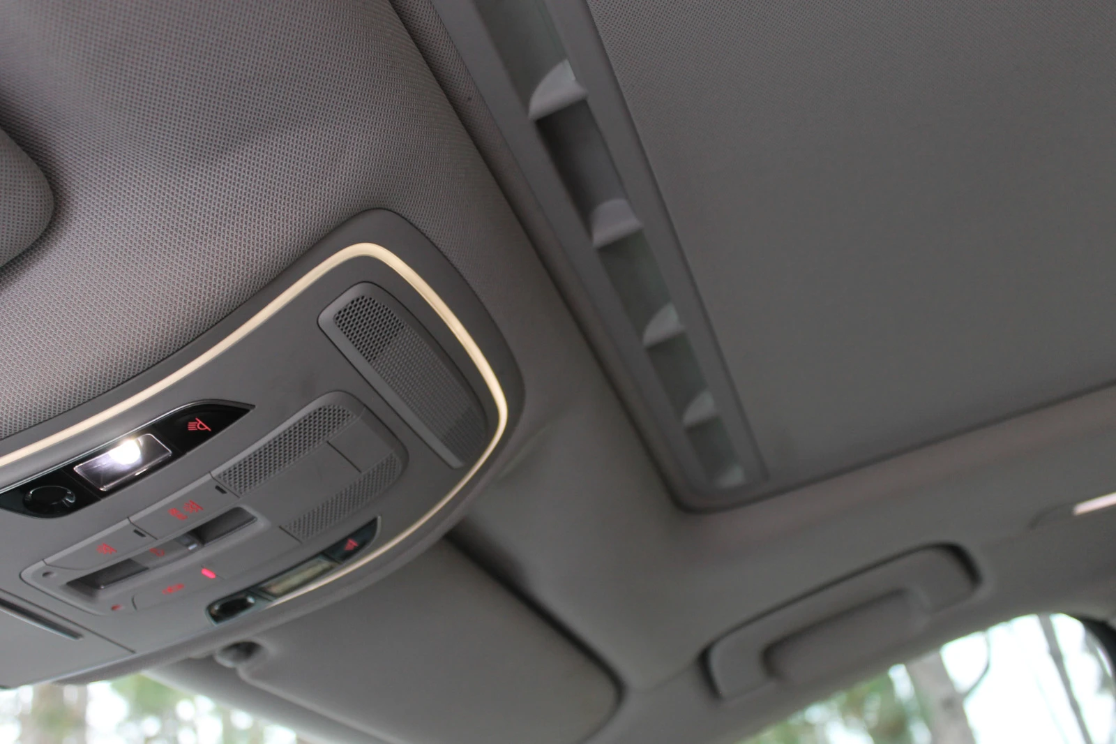 Audi A8 218000 .   | Mobile.bg   11