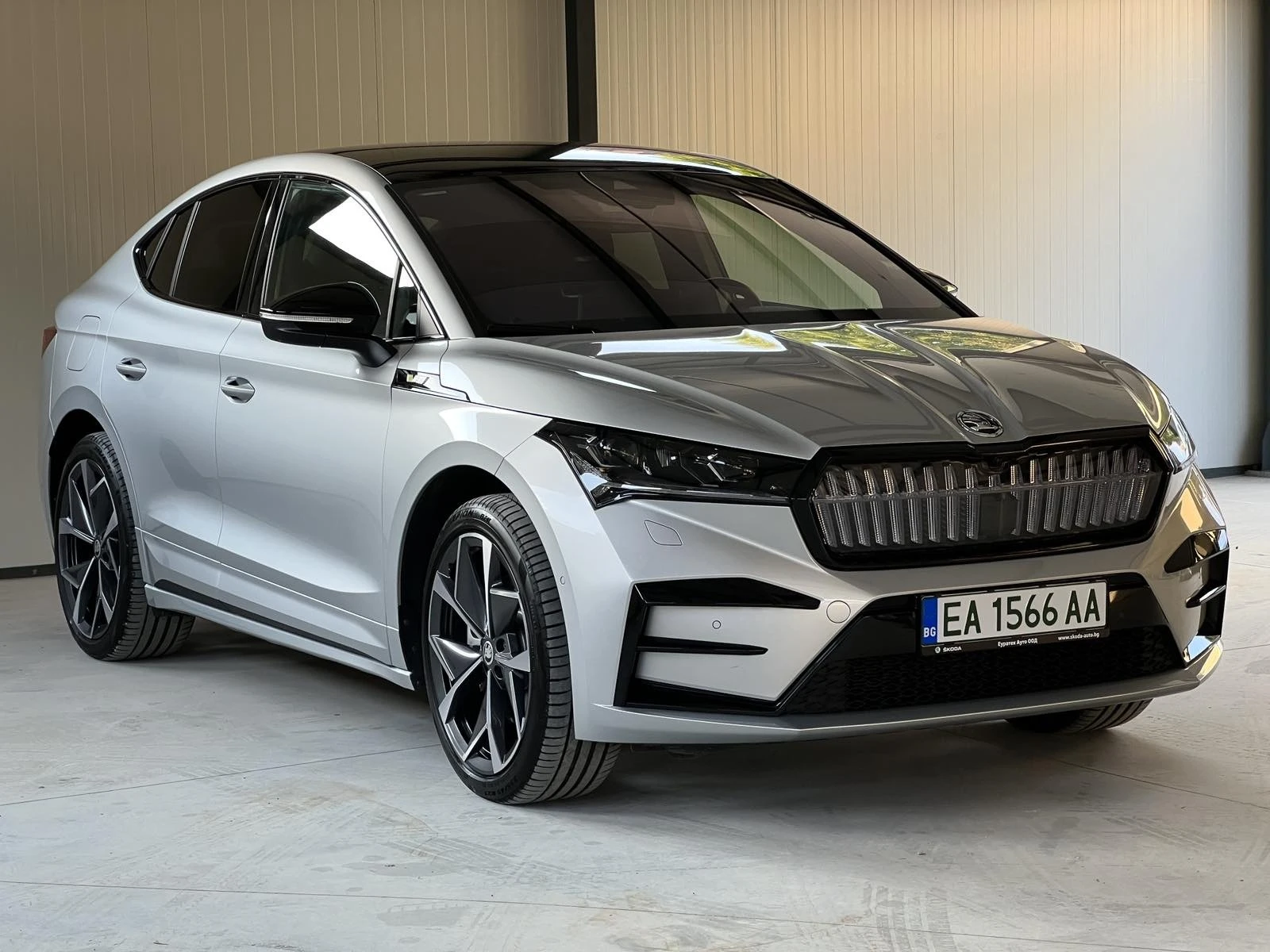 Skoda Enyaq VRS* ГАРАНЦИЯ ДО 2028Г*  - изображение 2