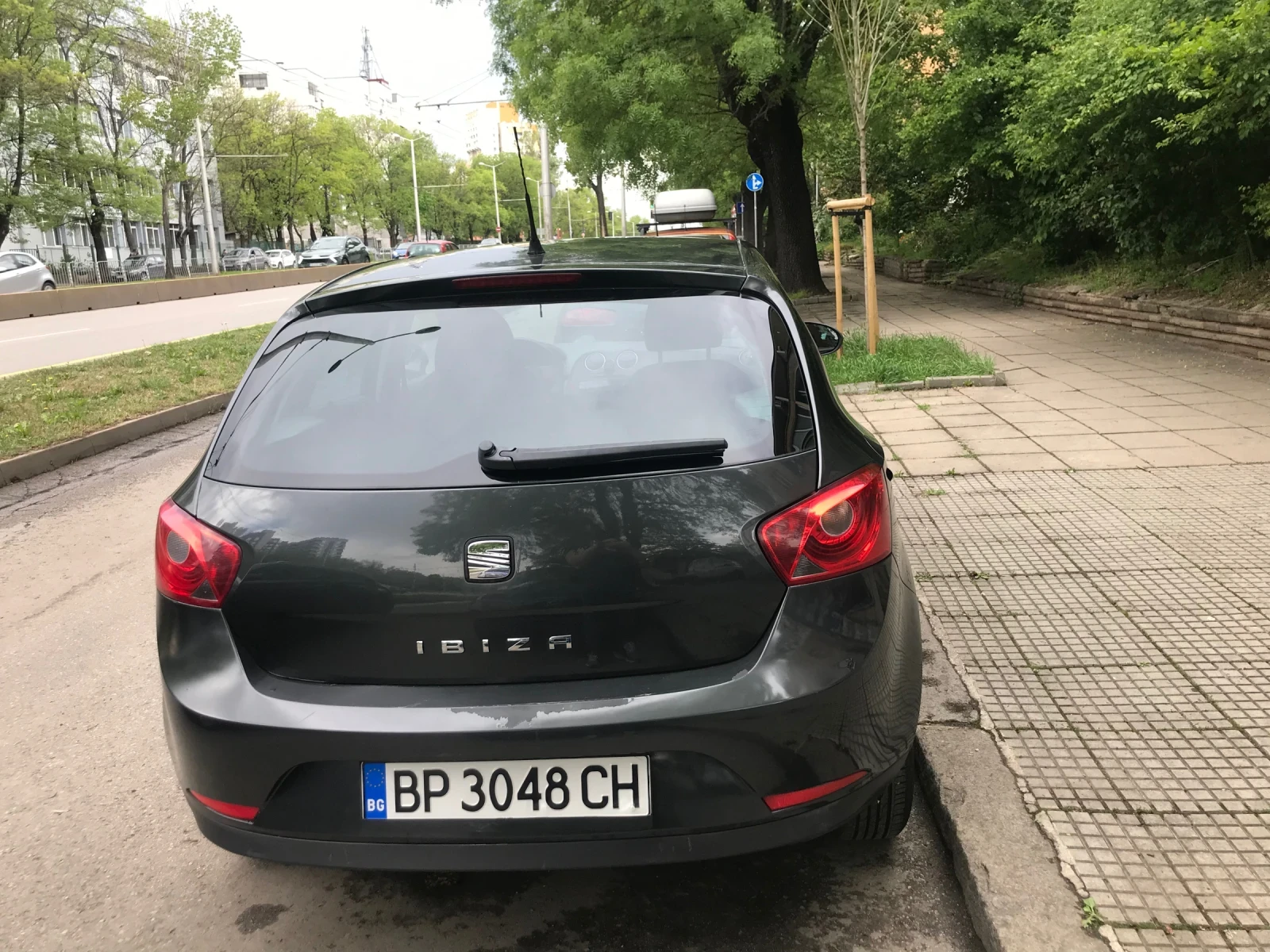 Seat Ibiza 1.2 Бензин / 85000км  - изображение 7