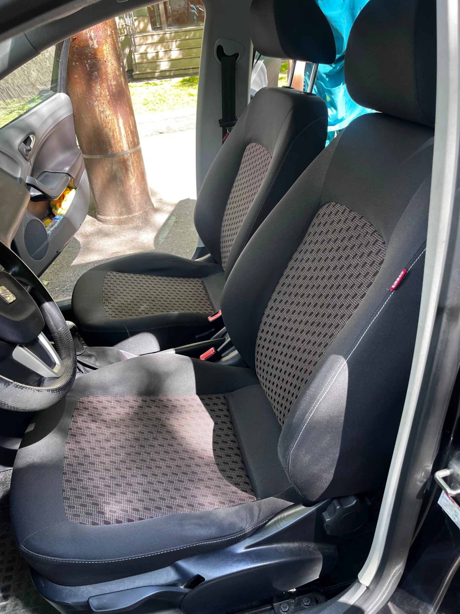 Seat Ibiza 1.2 Бензин / 85000км  - изображение 8