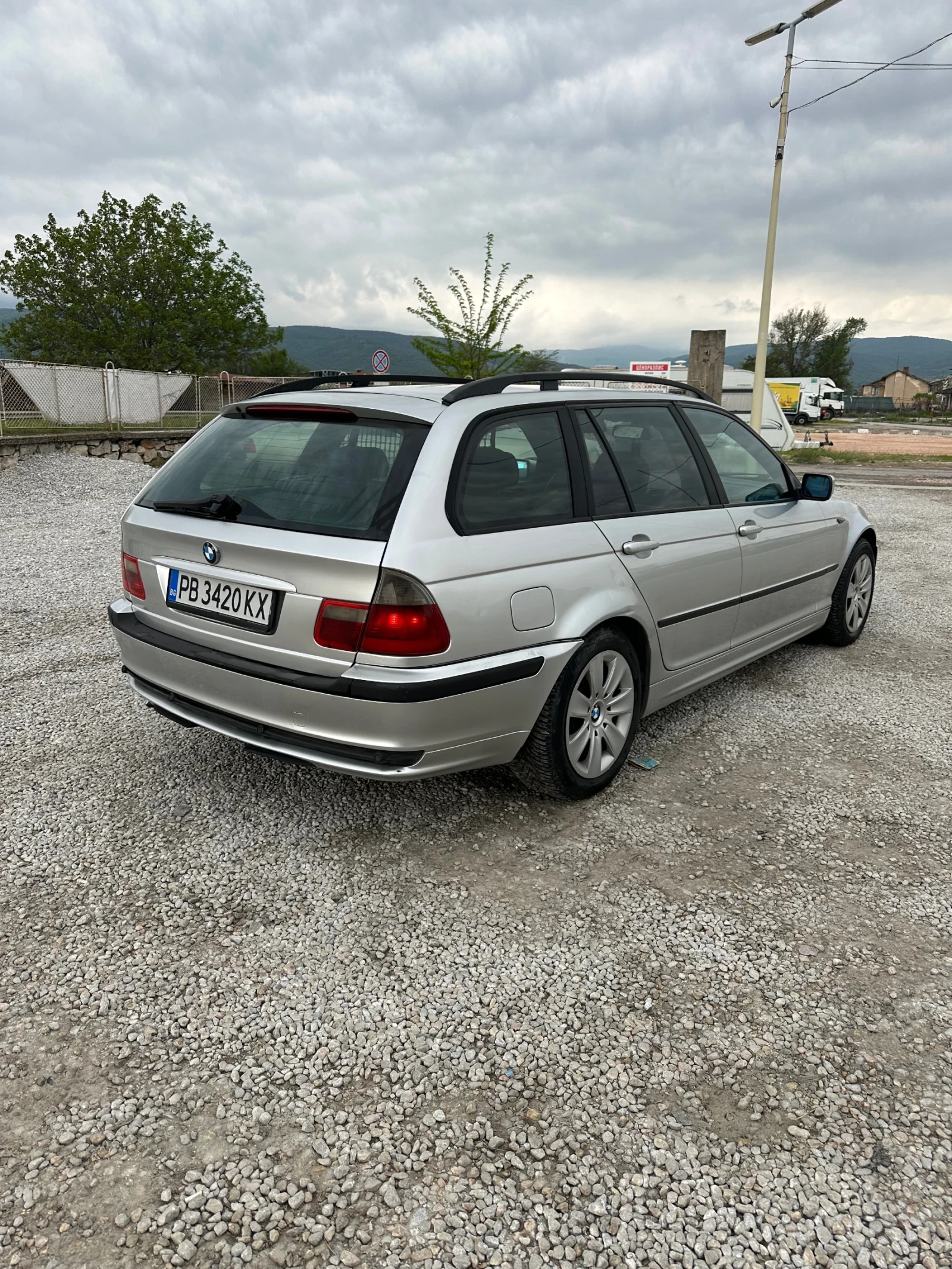 BMW 320 2.0d - изображение 3