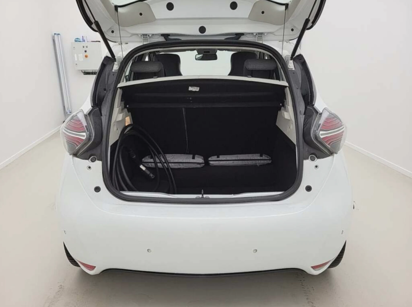 Renault Zoe R135 - изображение 8