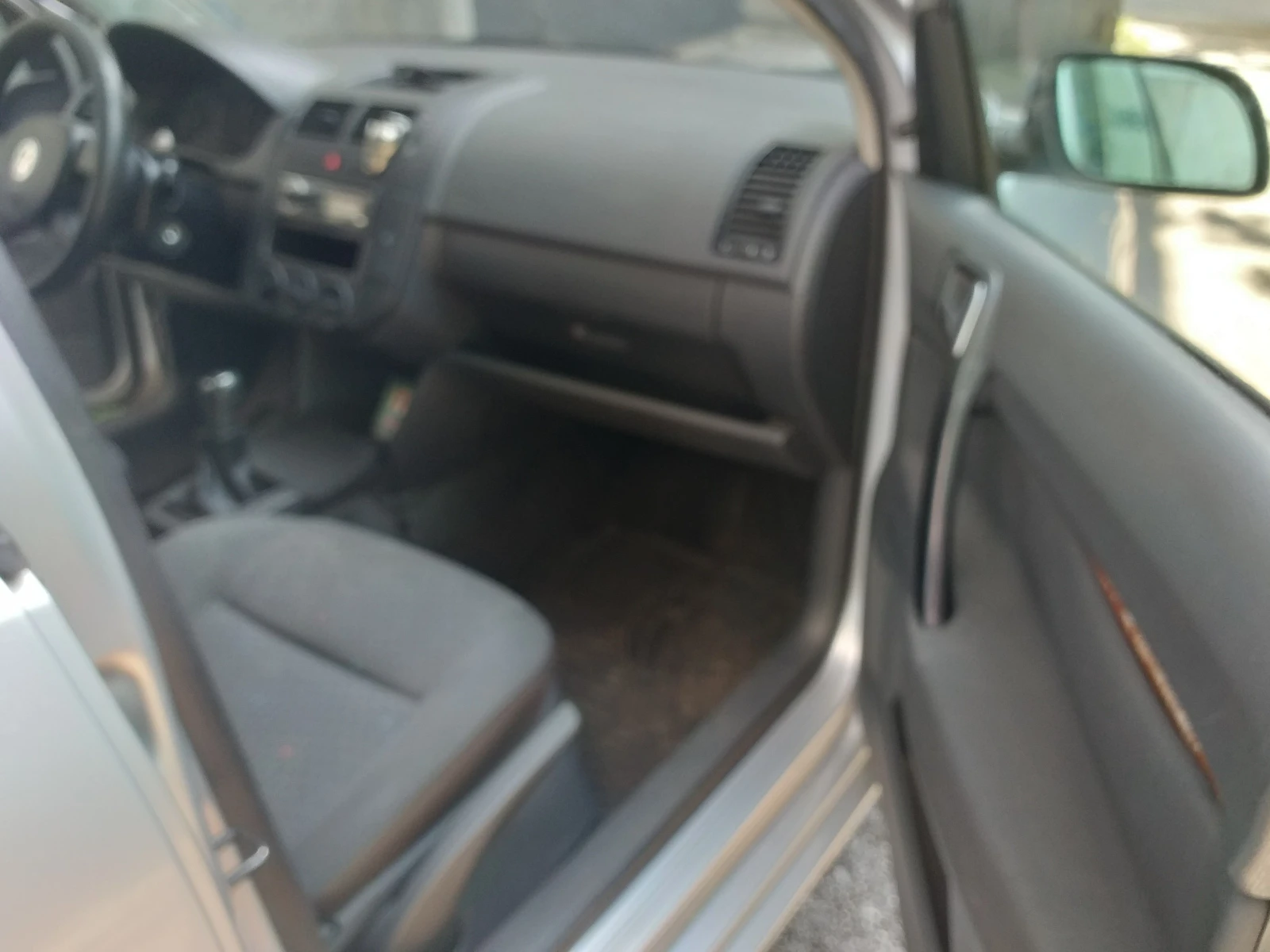 VW Polo 1, 2 9N - изображение 9