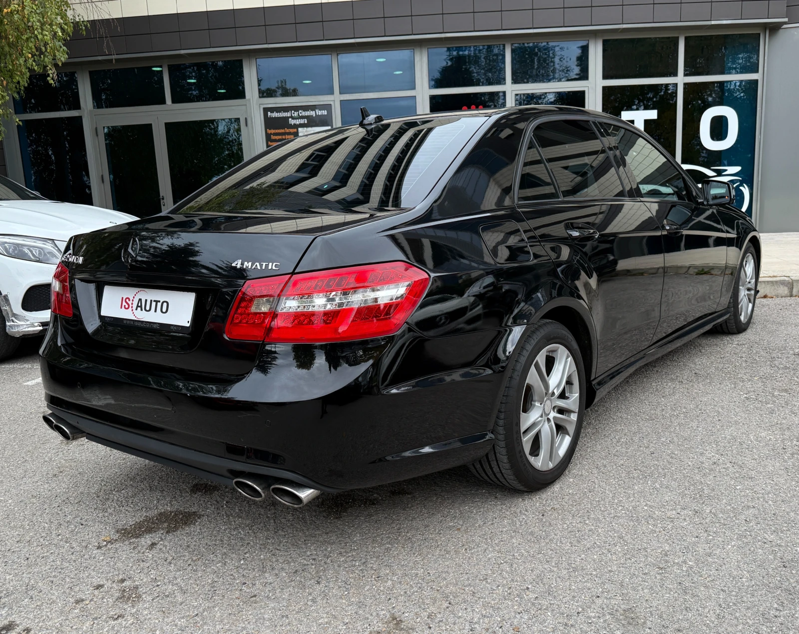 Mercedes-Benz E 250 AMG/4Matic/Distronik/Side Assist/Leader brown/BiXe - изображение 4