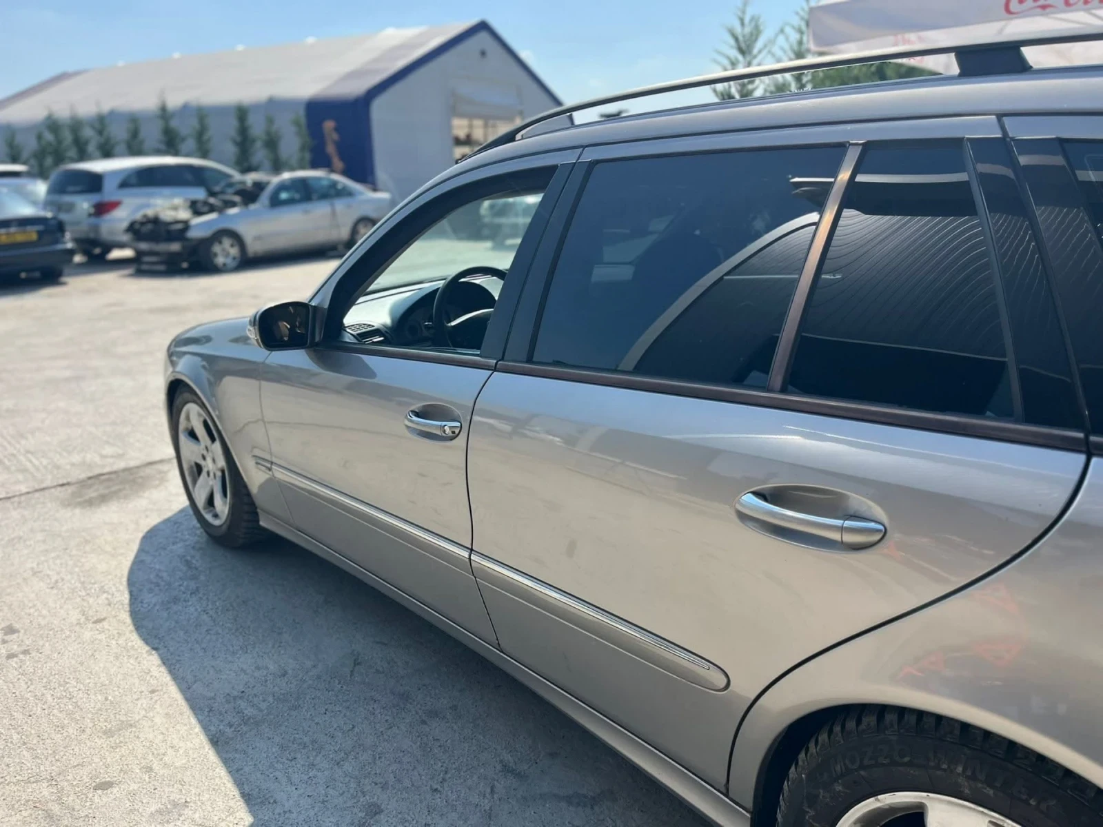 Mercedes-Benz E 320 648 - изображение 7