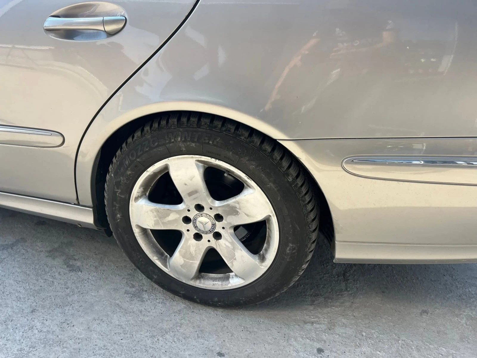 Mercedes-Benz E 320 648 - изображение 8