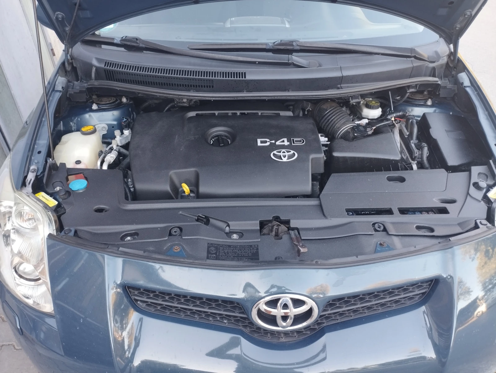Toyota Auris 2.0 D4D keyless go  - изображение 2