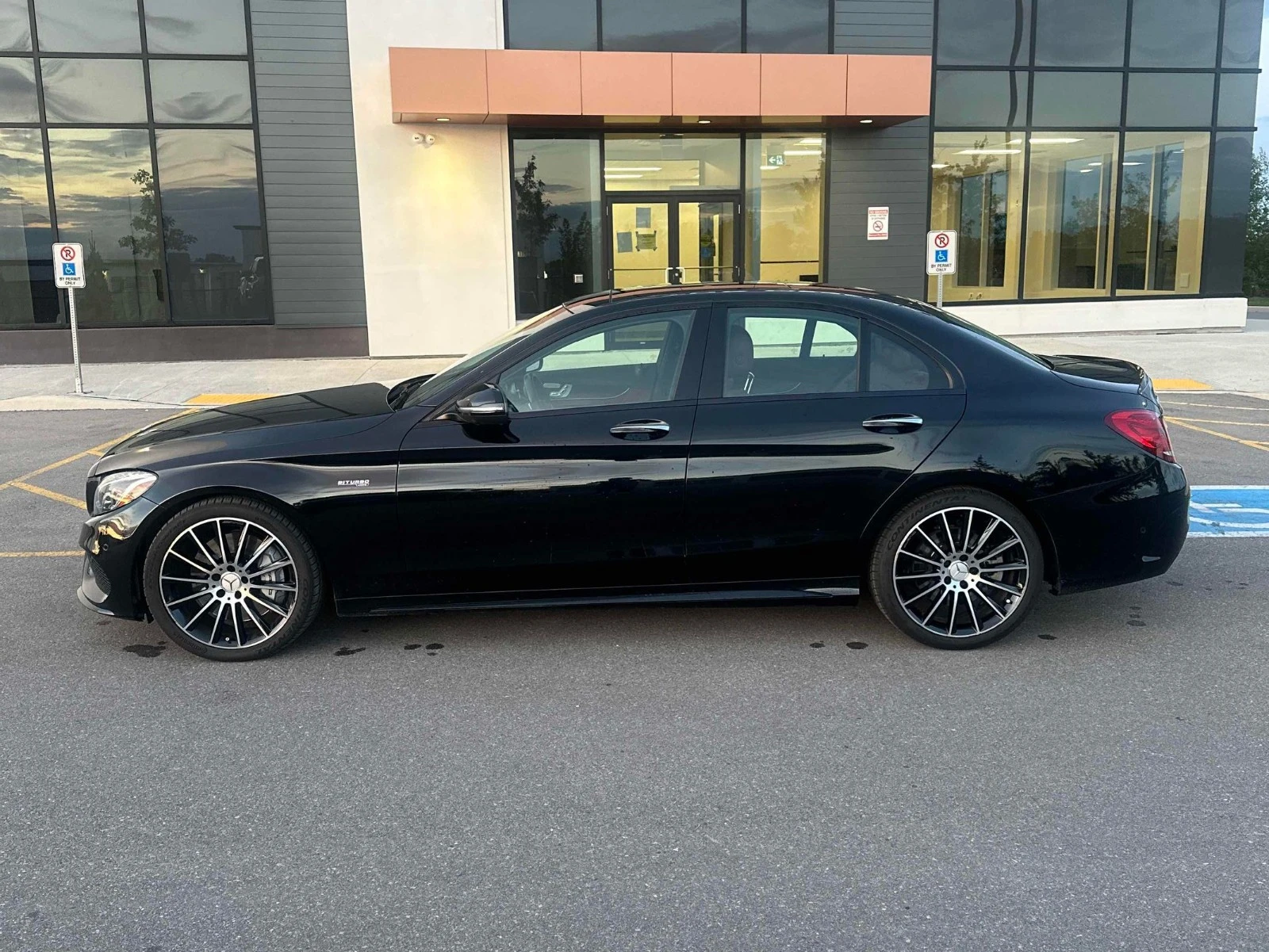 Mercedes-Benz C 43 AMG CARFAX    | Mobile.bg   2