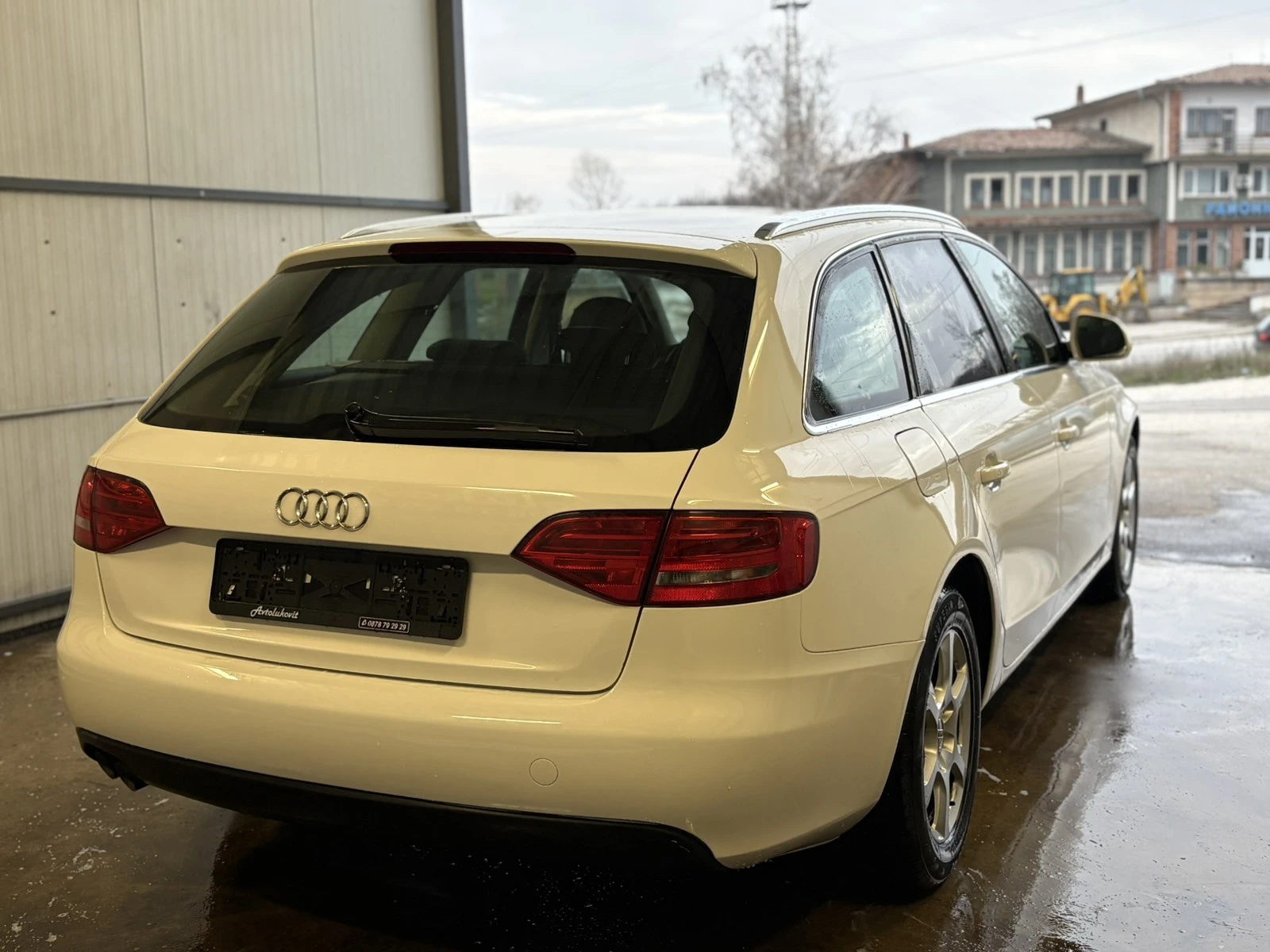 Audi A4 2.0 TDI  - изображение 4