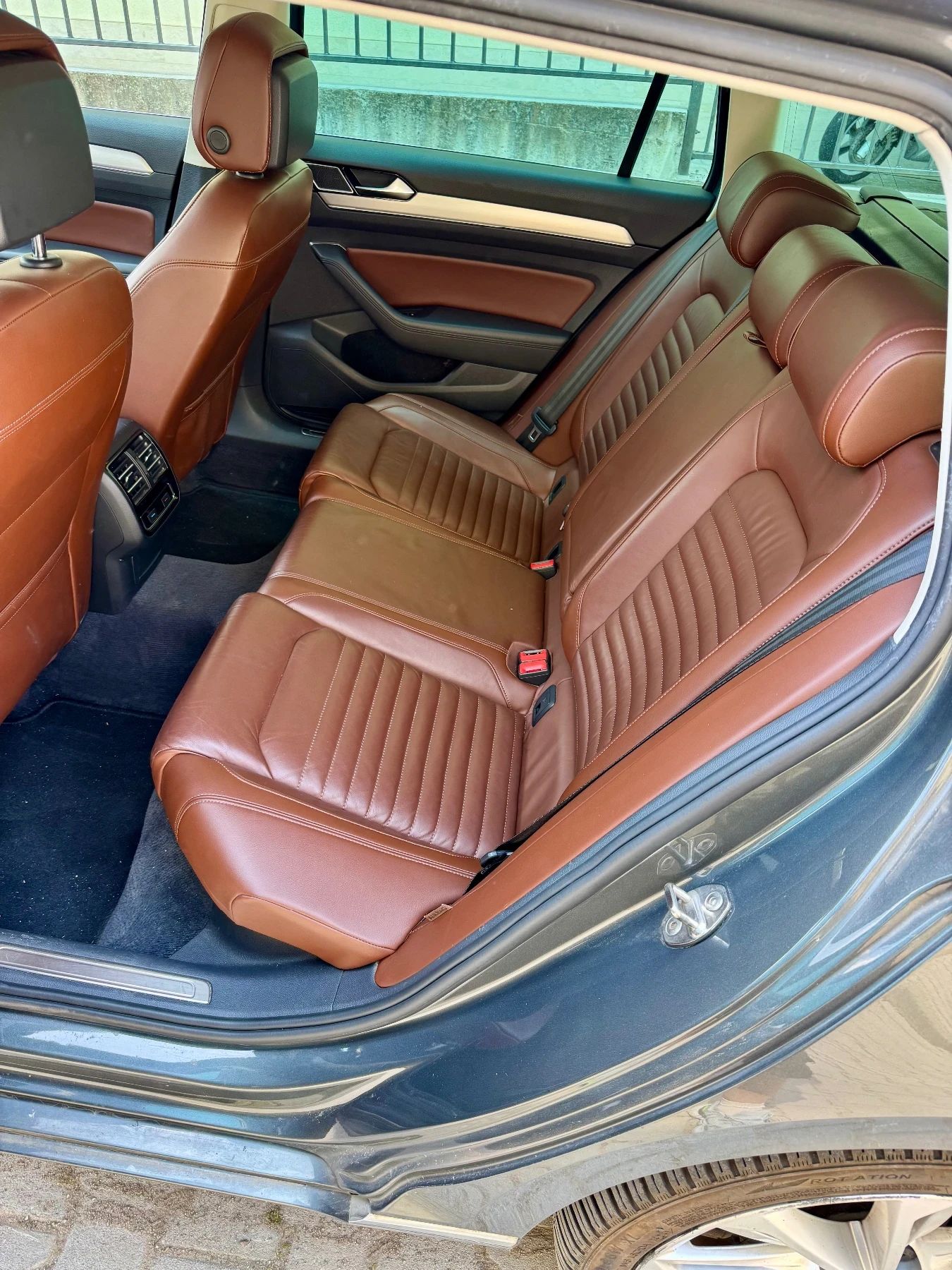VW Passat 2.0 TDI Digital 4Motion Highline 360 | Mobile.bg � ����������� 10