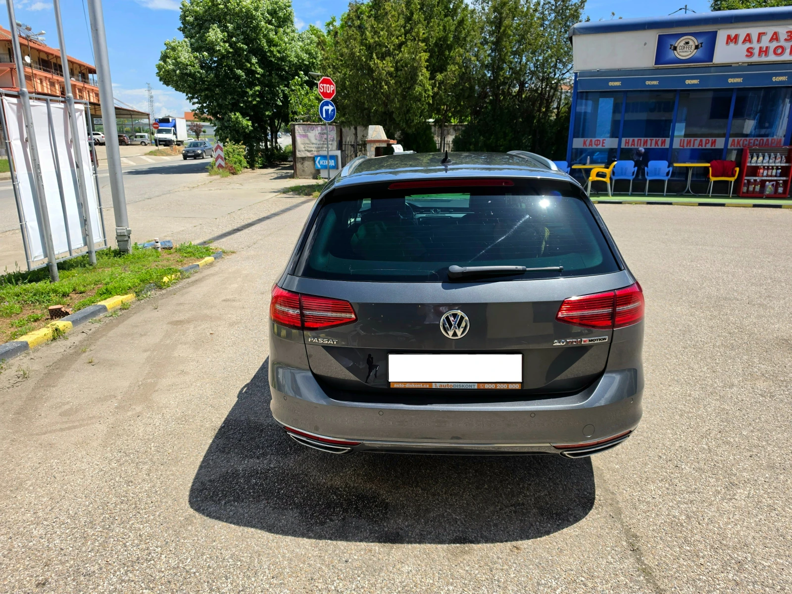 VW Passat 2.0 TDI Digital 4Motion Highline 360, снимка 7 - Автомобили и джипове - 53172415