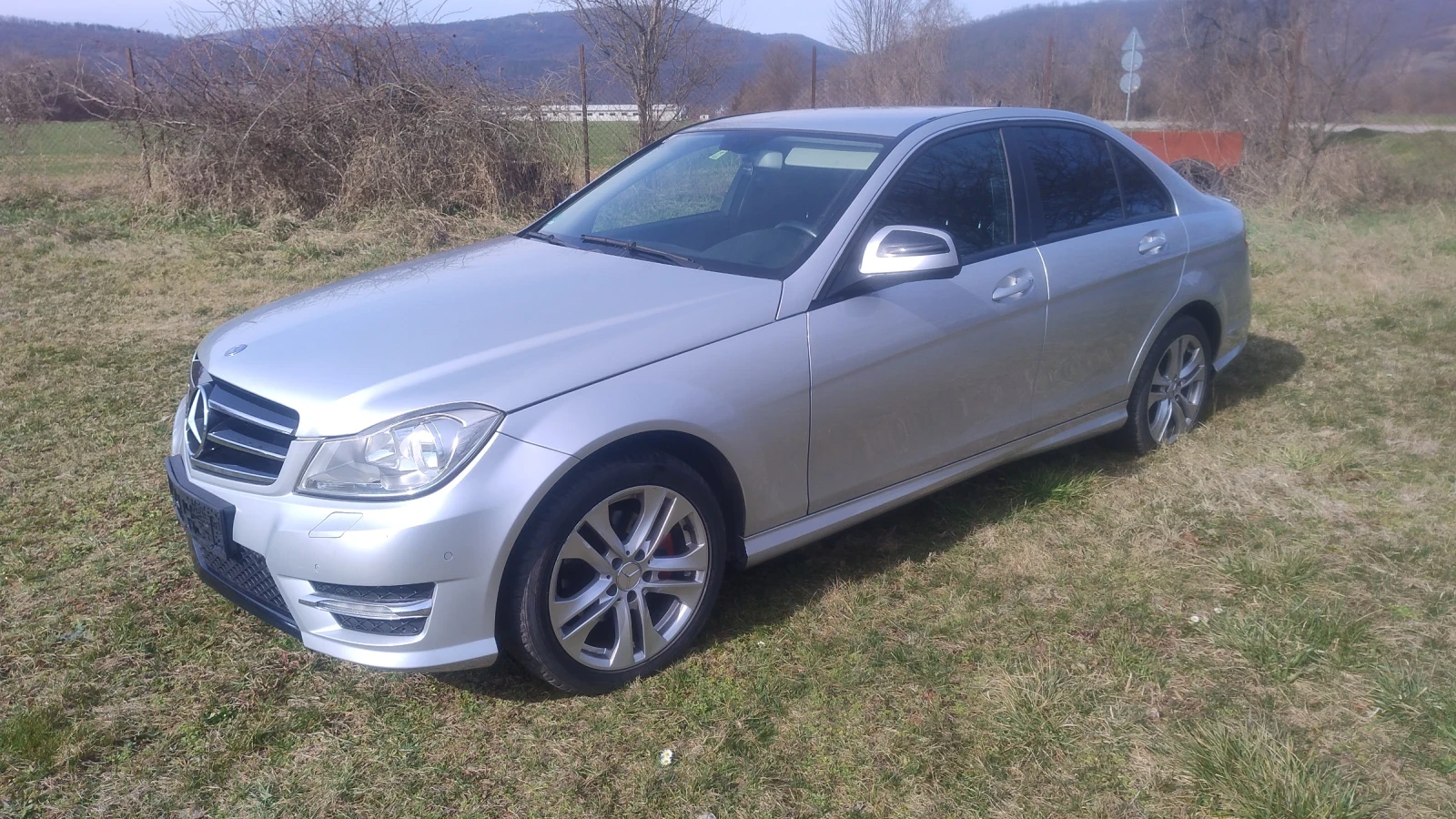 Mercedes-Benz C 220 AMG-FACE, снимка 2 - Автомобили и джипове - 53377543