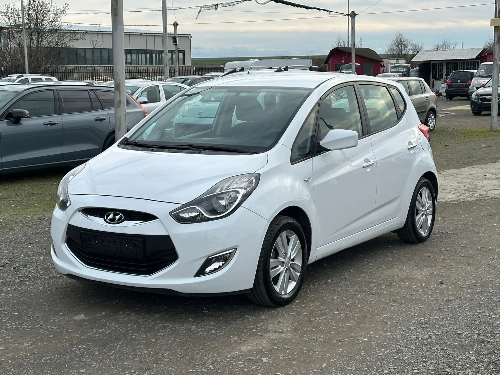 Hyundai Ix20 1, 4i - изображение 2