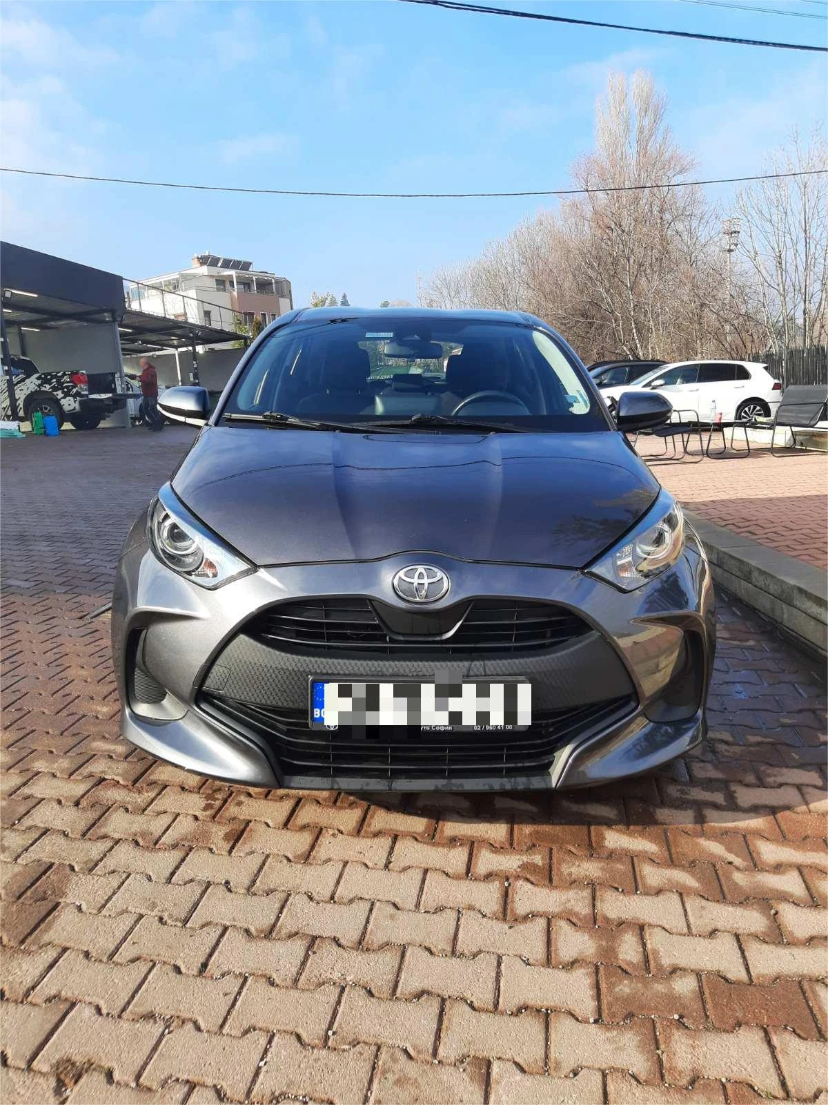 Toyota Yaris  - изображение 9