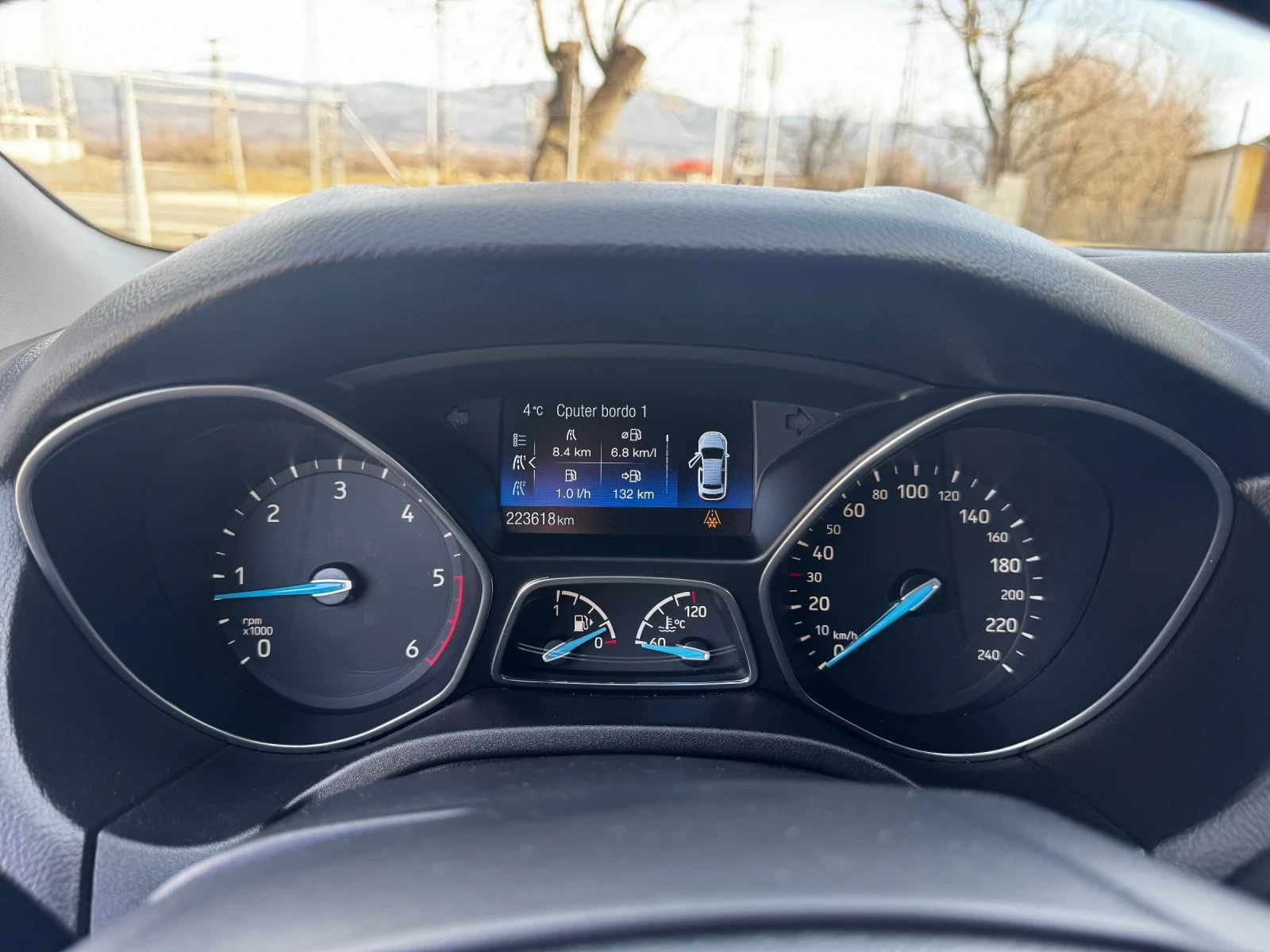 Ford Focus 1.6TDCI EURO 6B - изображение 9