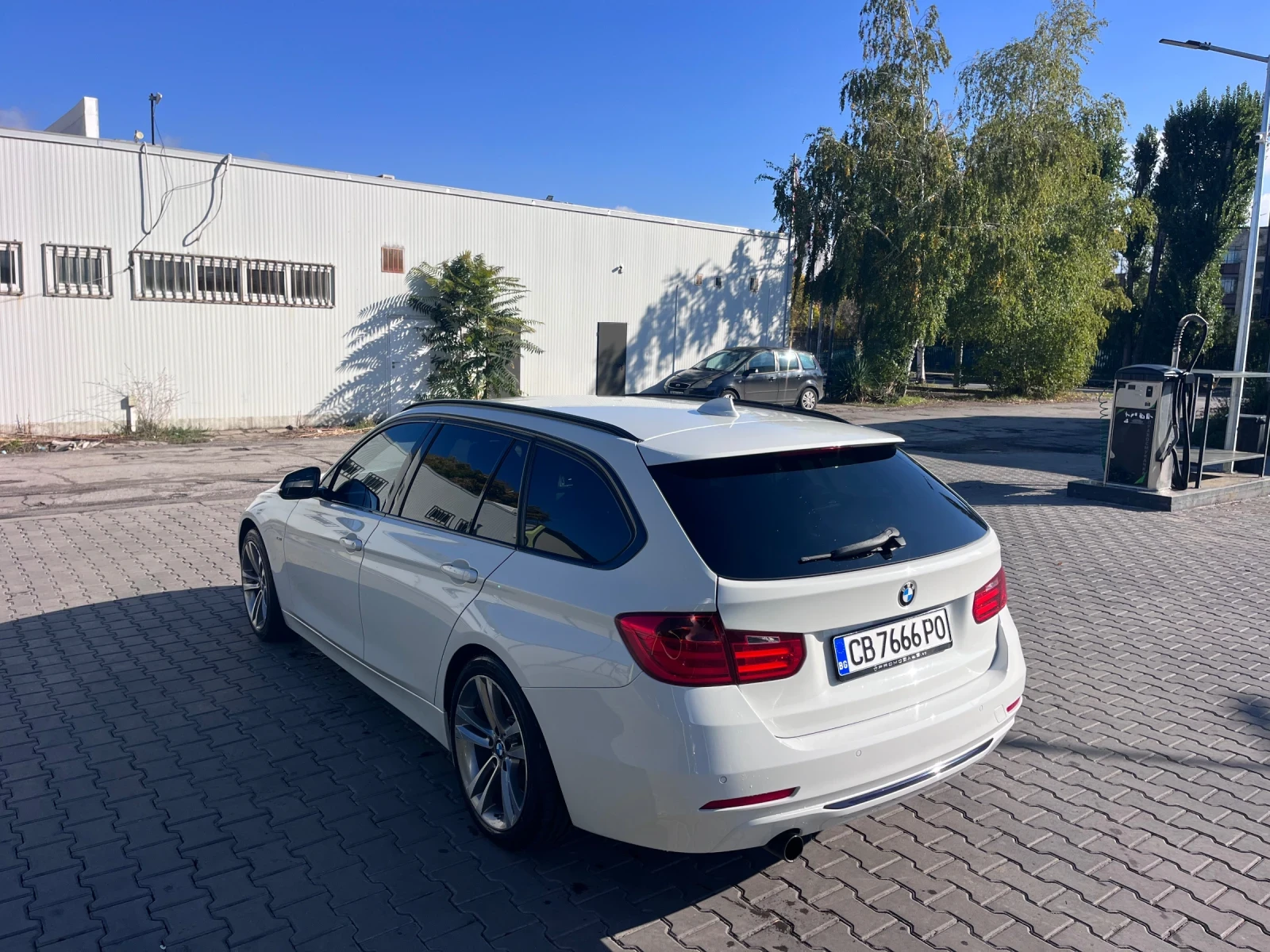 BMW 316 F31, снимка 4 - Автомобили и джипове - 54059785
