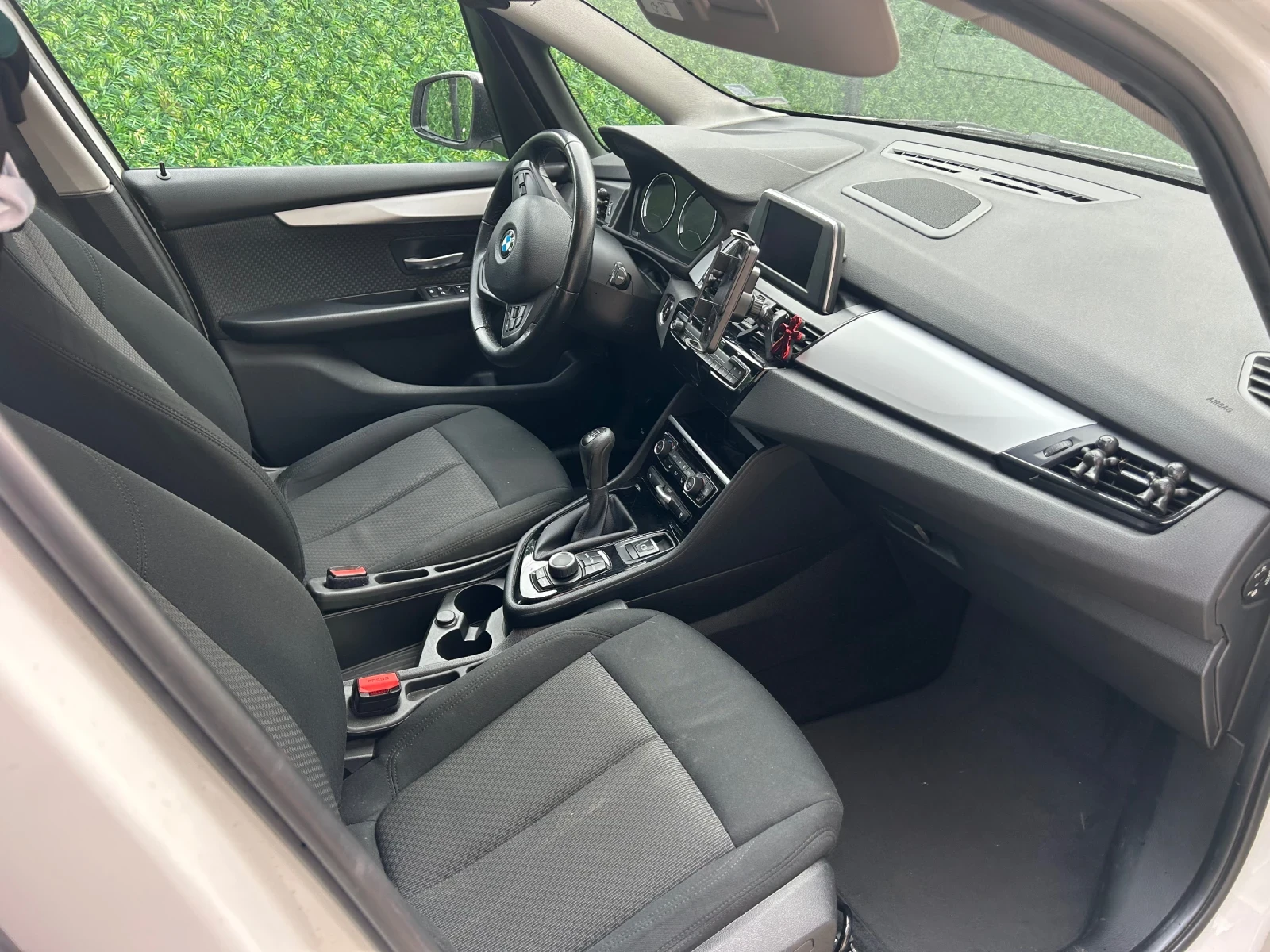 BMW 2 Gran Tourer, снимка 13 - Автомобили и джипове - 54282745