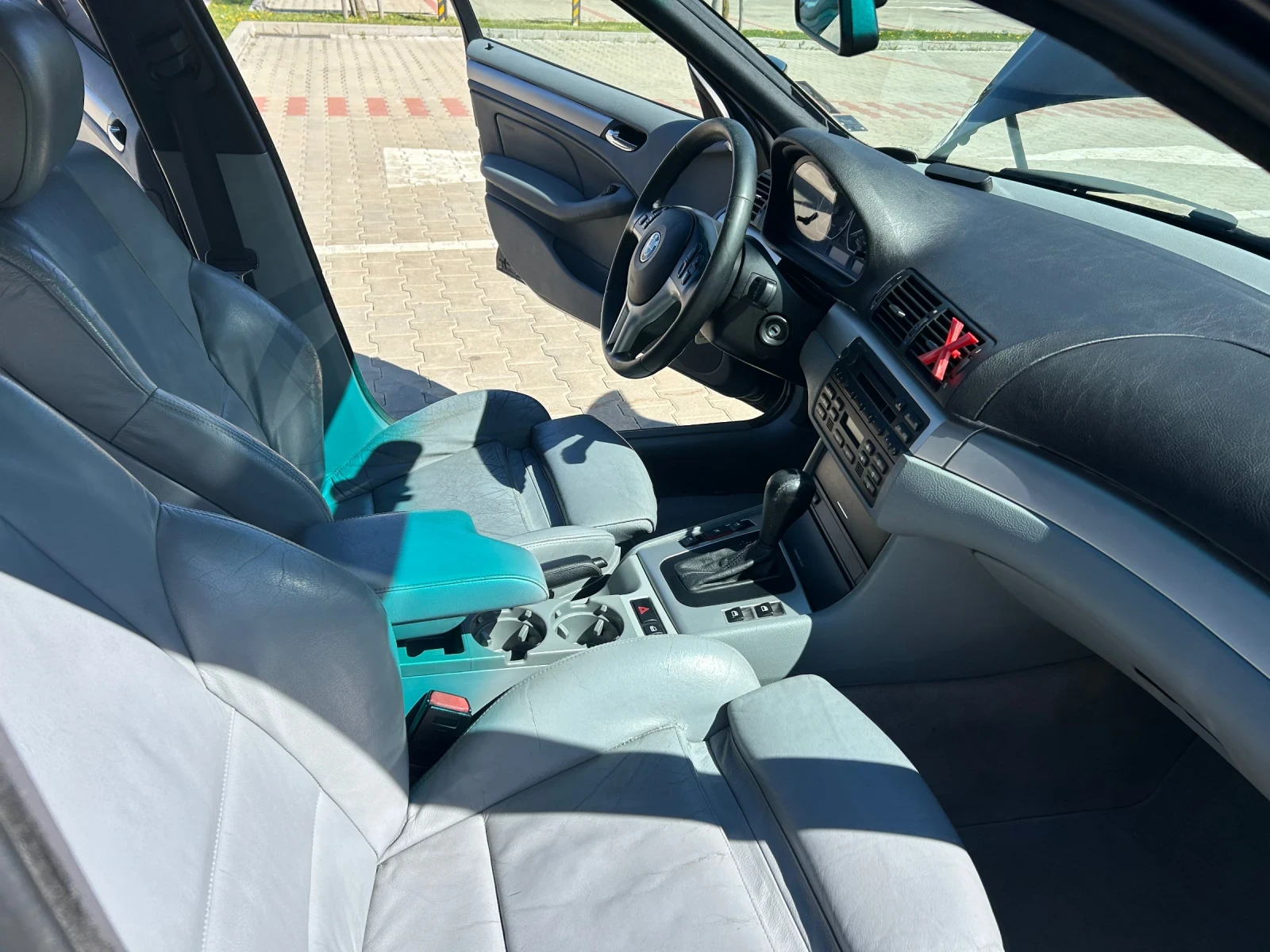 BMW 320, снимка 9 - Автомобили и джипове - 54319511