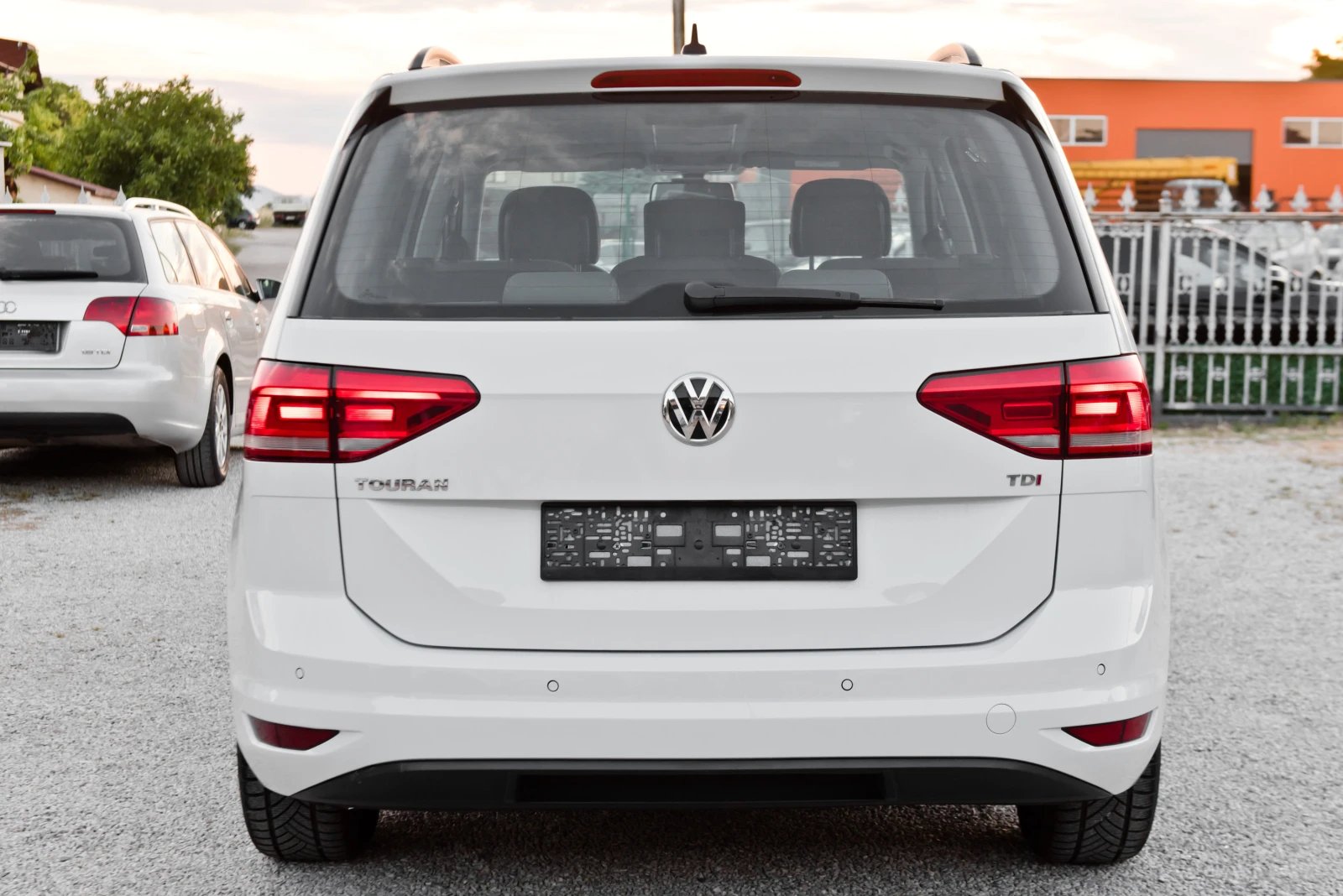 VW Touran 1.6tdi Automat 7mesta | Mobile.bg � ����������� 6