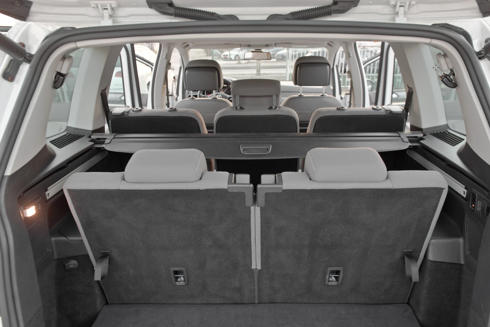 VW Touran 1.6tdi Automat 7mesta | Mobile.bg � ����������� 11