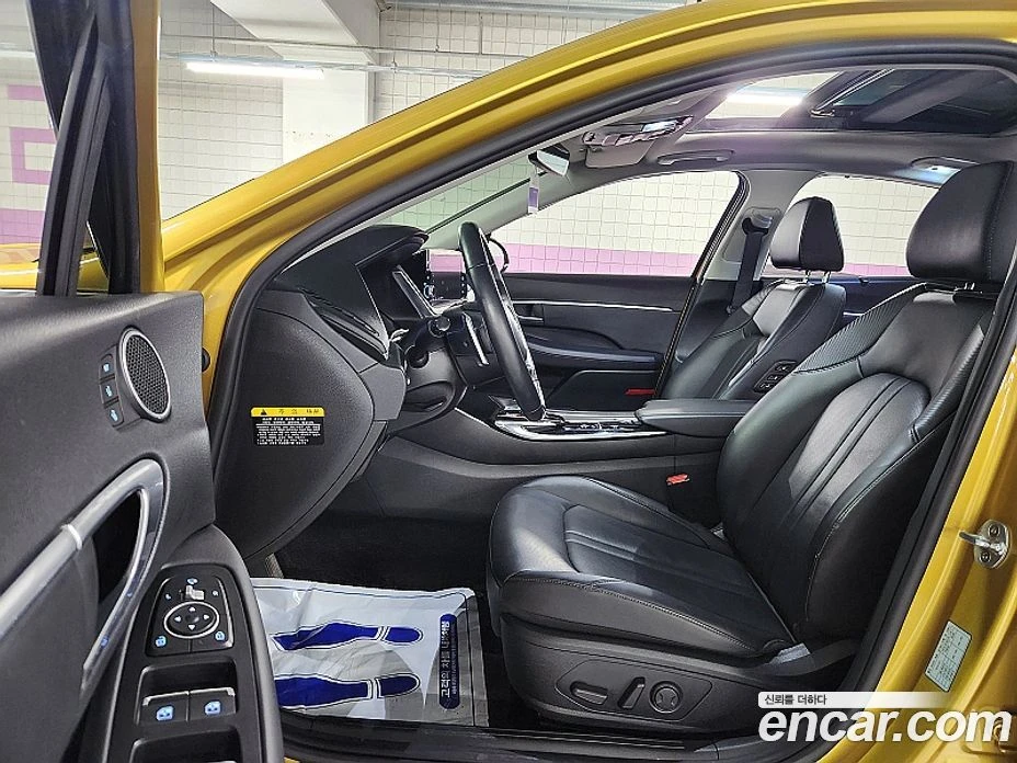 Hyundai Sonata 2.0 Premium Family, снимка 7 - Автомобили и джипове - 55676657