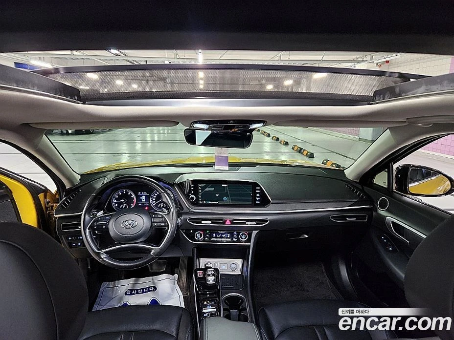 Hyundai Sonata 2.0 Premium Family, снимка 9 - Автомобили и джипове - 55676657