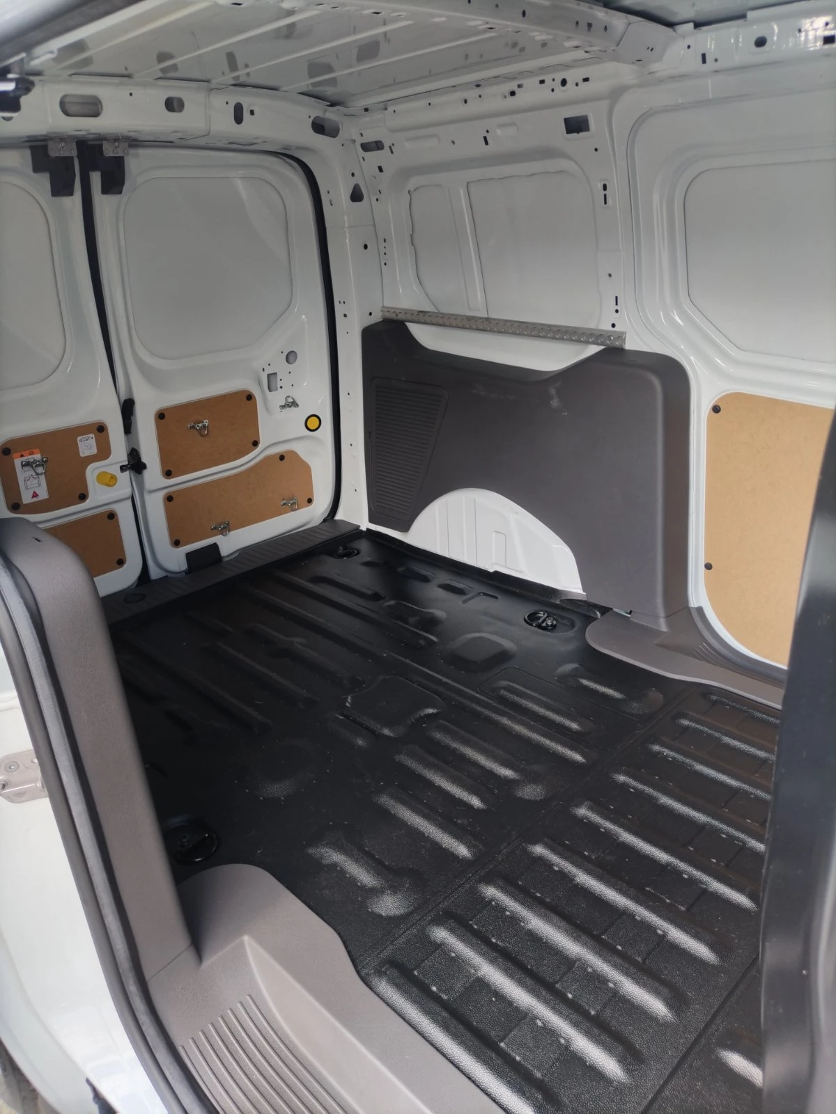 Ford Connect Transit Connect/1.5EcoBlue/100к.с., снимка 16 - Автомобили и джипове - 56253190