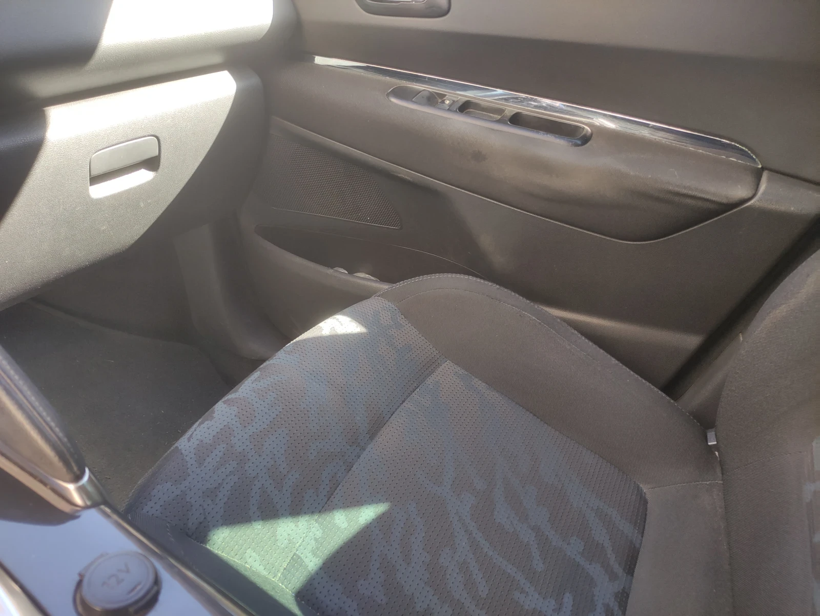 Peugeot 3008 2.0 HDI, снимка 10 - Автомобили и джипове - 56349328