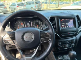 Jeep Cherokee * North 4x4 * CARFAX * БЕЗ ПЪРВОНАЧАЛНА ВНОСКА, снимка 9