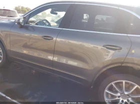 Обява за продажба на Porsche Cayenne 3.0L V-6 DI, DOHC, VVT, TURBO, 335HP All Wheel ~68 500 лв. - изображение 6