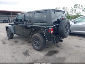 Jeep Wrangler 4-DOOR SPORT S 4X4 - 59300 лв. / 30319.61 € - 16207287 4