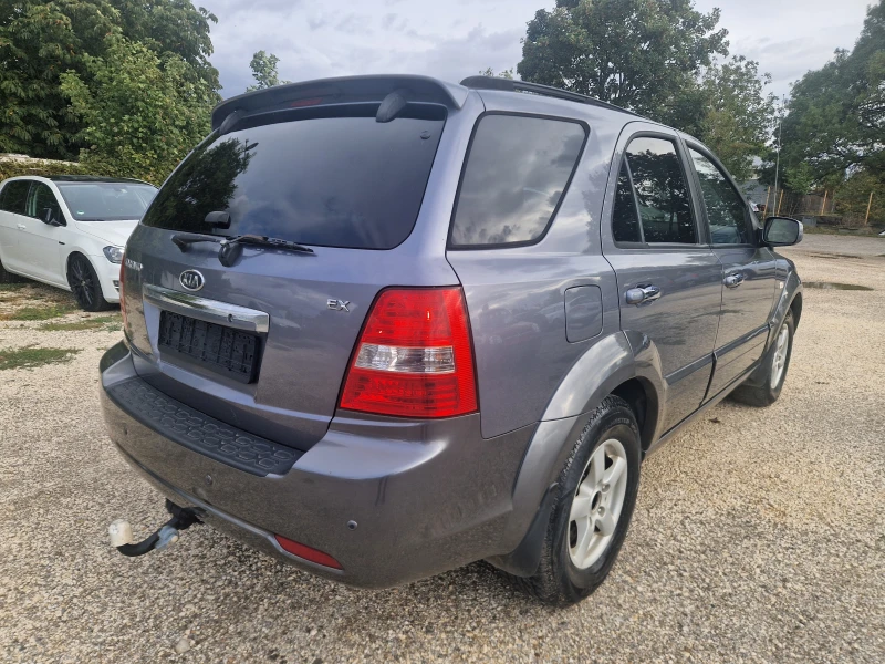 Kia Sorento 2.5CRDI/КОЖА/FACELIFT/170ps, снимка 5 - Автомобили и джипове - 47409847