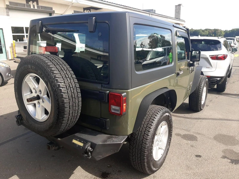 Jeep Wrangler Sport, снимка 3 - Автомобили и джипове - 47778041