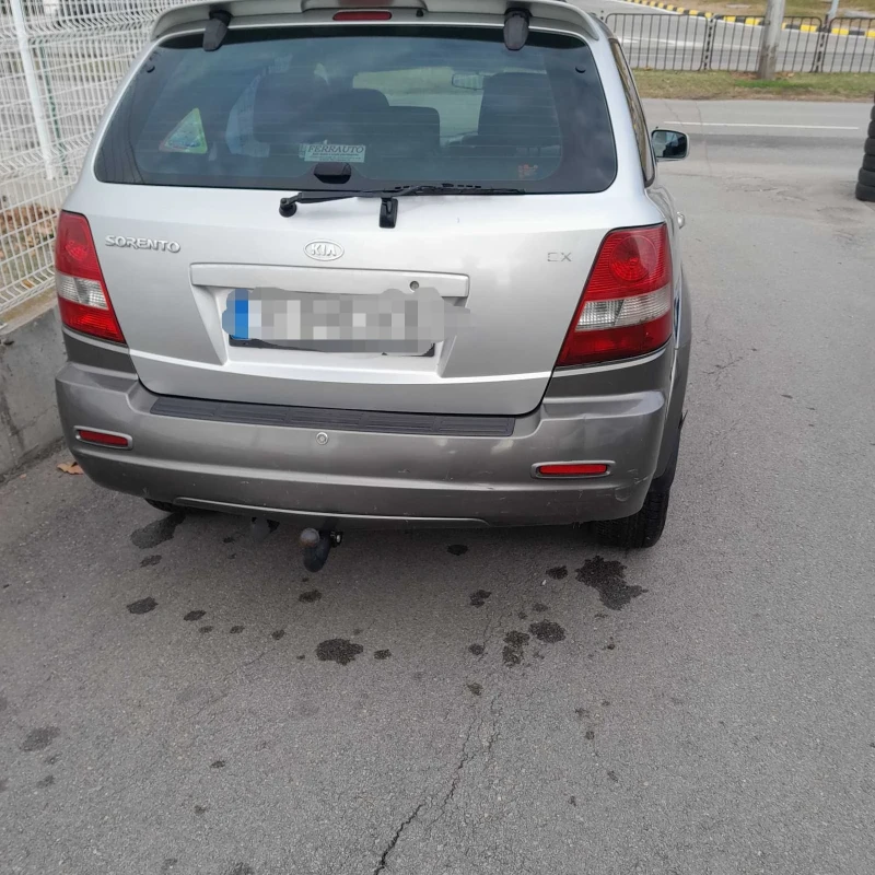 Kia Sorento 2.5, снимка 4 - Автомобили и джипове - 48408744