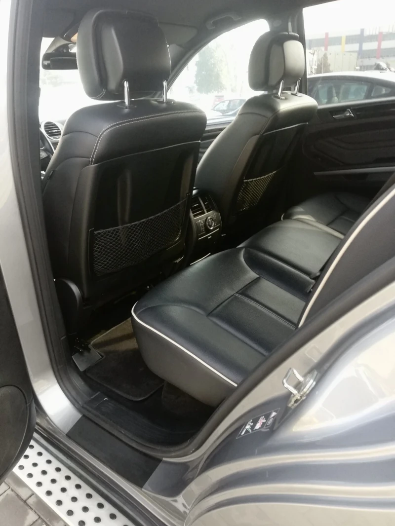 Mercedes-Benz ML 300 GRAND EDITION , снимка 9 - Автомобили и джипове - 49276045