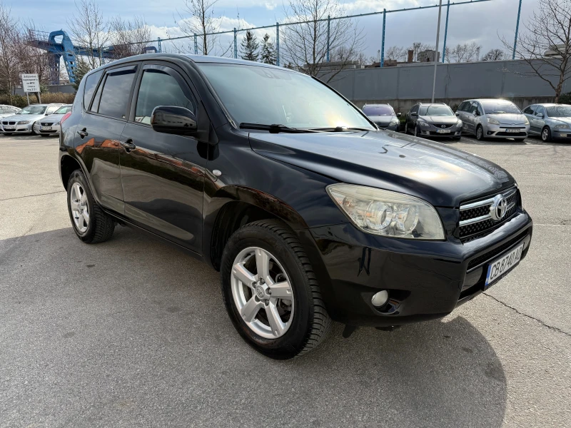 Toyota Rav4 2.2d 136 к.с., снимка 6 - Автомобили и джипове - 49513461