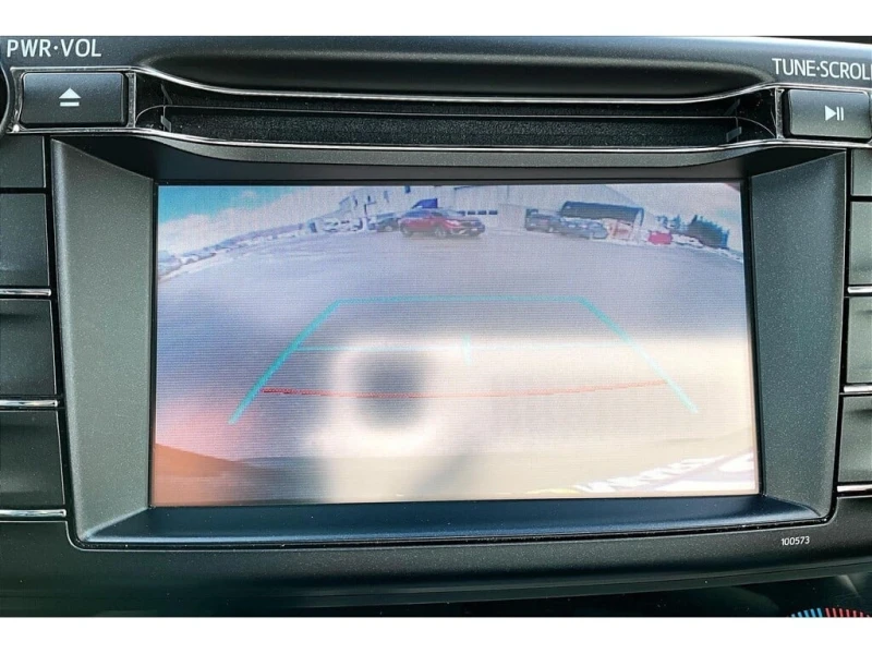 Toyota Rav4 * Hybrid Efficiency | Heated Seats | Alloy Wheels , снимка 13 - Автомобили и джипове - 52802051