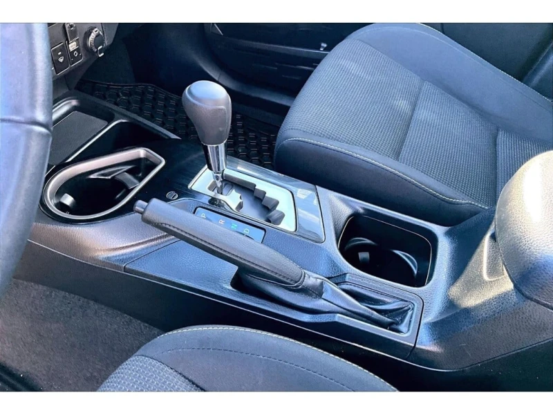 Toyota Rav4 * Hybrid Efficiency | Heated Seats | Alloy Wheels , снимка 11 - Автомобили и джипове - 52802051