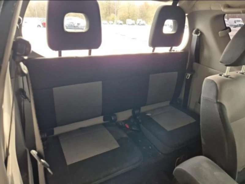 Mitsubishi L200 2.5D 136ks, снимка 7 - Автомобили и джипове - 52818711